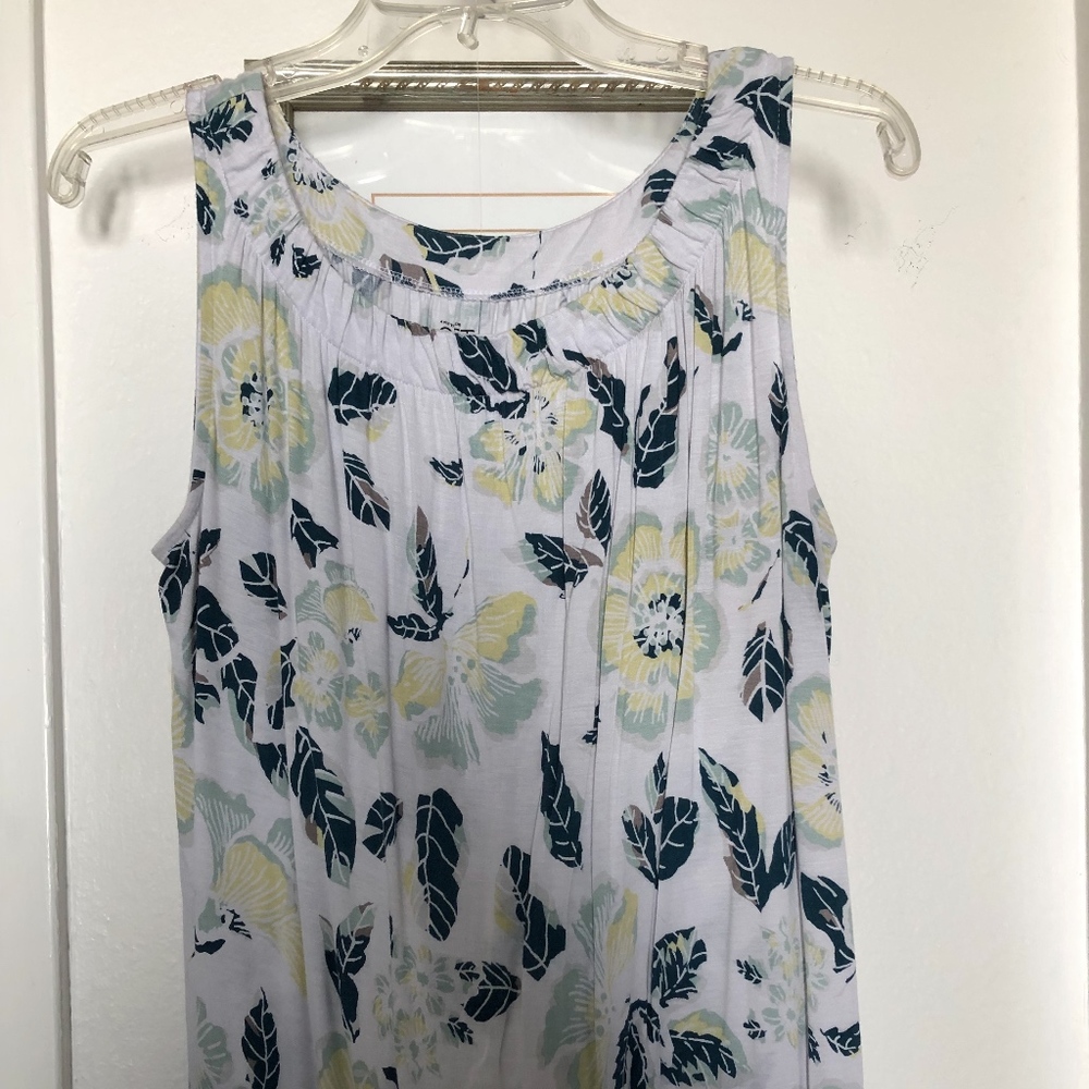 Women's Loft Ann Taylor Sleeveless Floral Shirt Sm